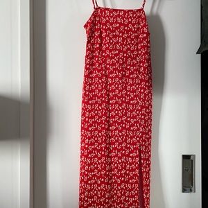 ZARA | RED & WHITE FLORAL MIDI DRESS